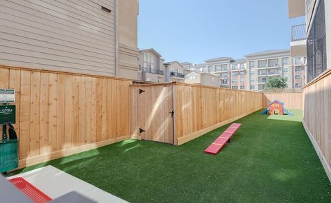 Tiny photo for 160 Birdsall Street #1214, Houston, TX 77007 (MLS # 60512175)