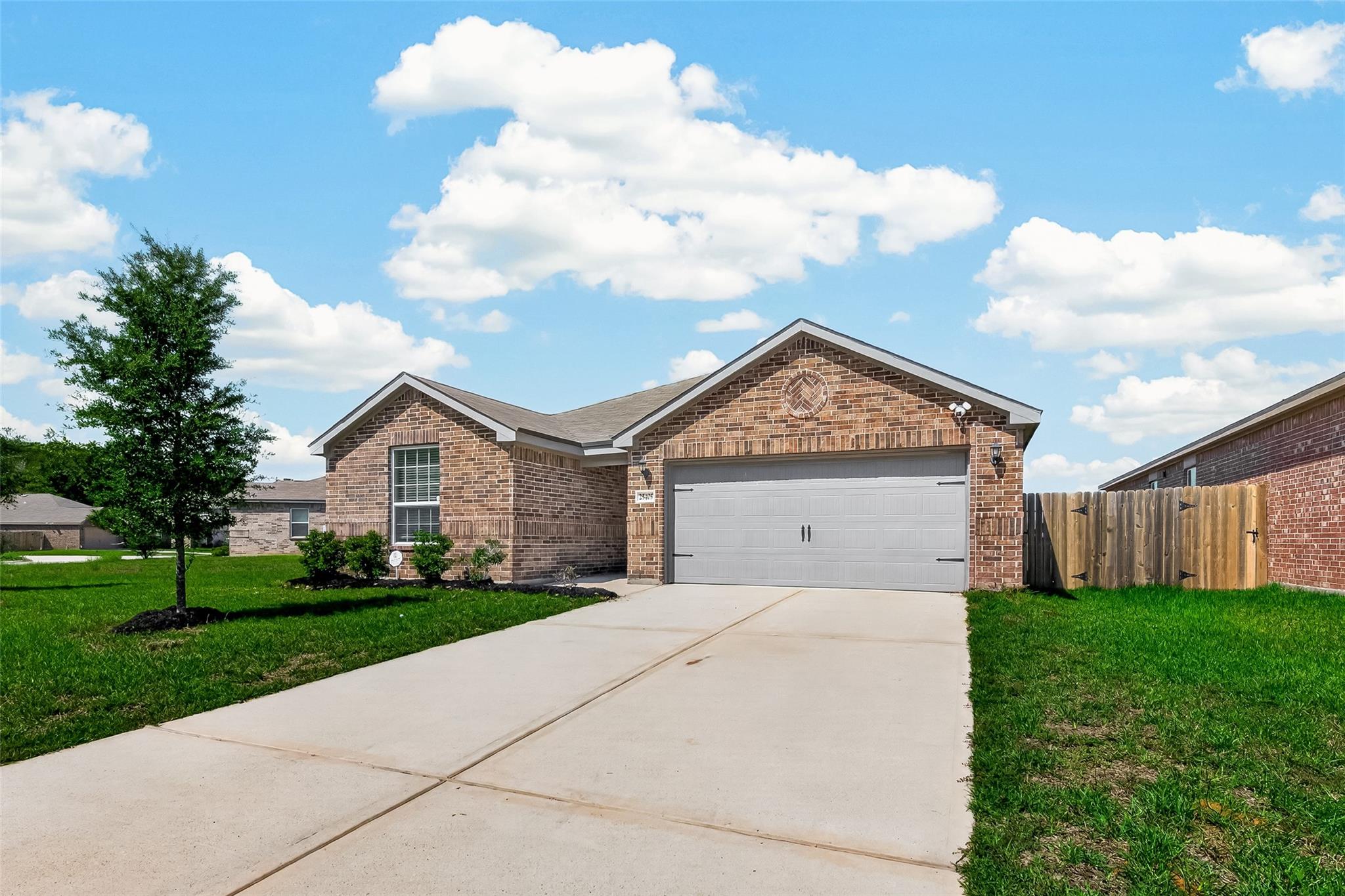 25405 Glacier Lake Drive