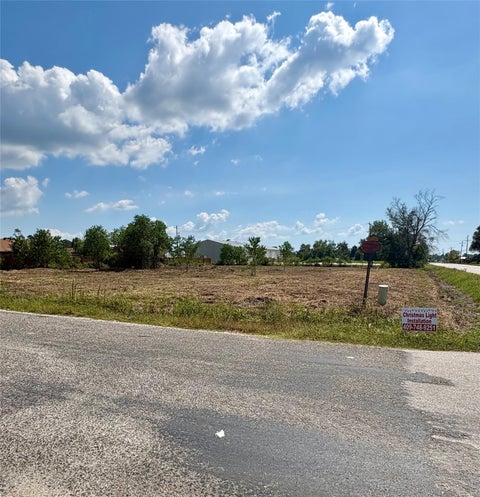 Vacant Land For Sale - 9015 Oak Vista Dr Dr<br/> Orange, TX 77630