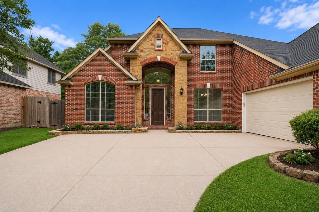 Photo of 3314 Crimson Maple Court, Houston, TX 77345 (MLS # 21773543)