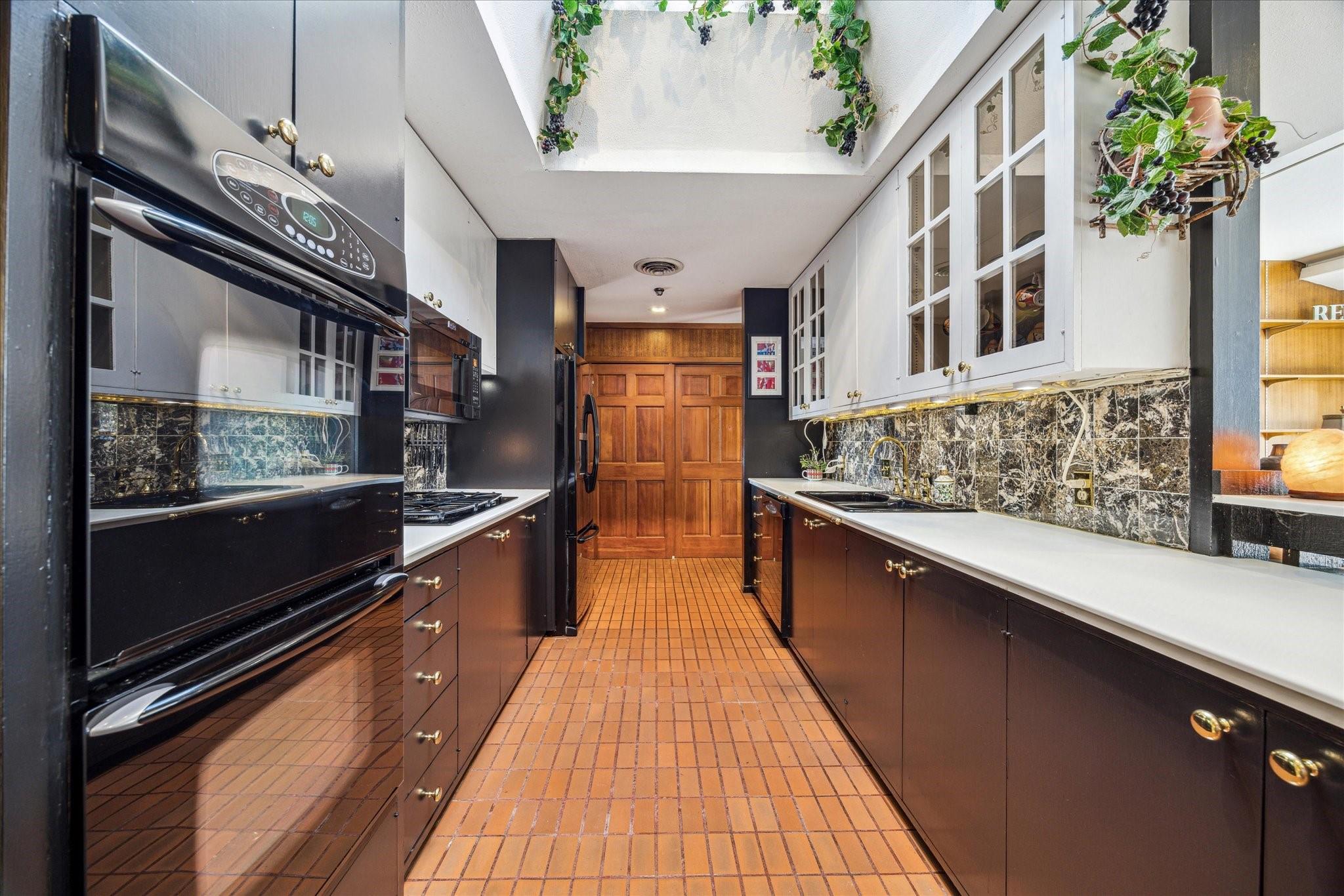 5327 Valkeith Drive