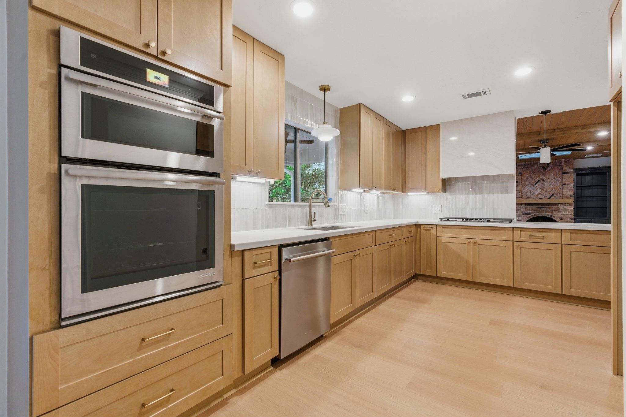 10909 Sweetspire Place