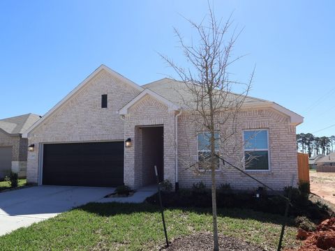 Apartment For Sale - 213 Draper Shadows Drive<br/> Willis, TX 77378
