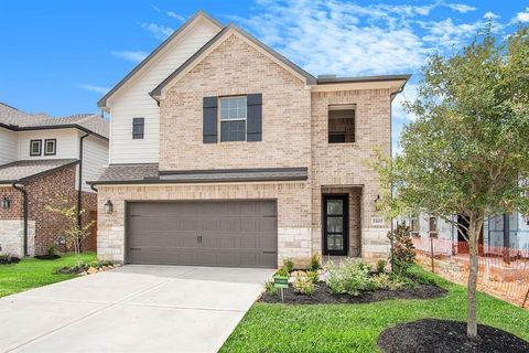 Photo of 7207 Winterberry Glen Lane, Katy, TX 77493 (MLS # 58694090)
