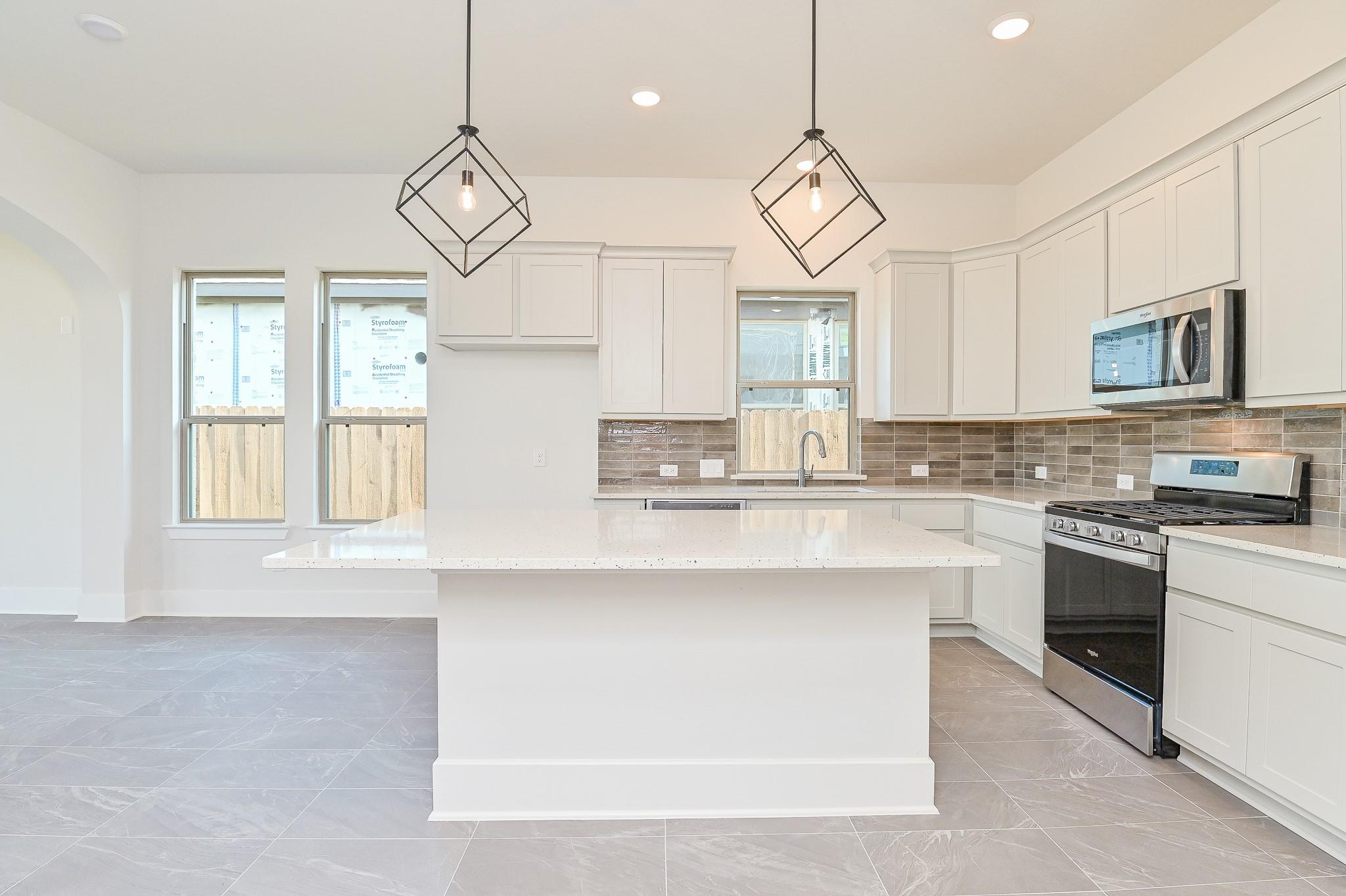 7207 Winterberry Glen Lane