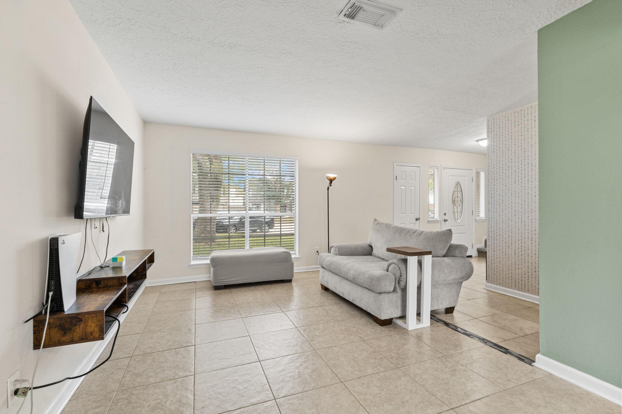 1323 Cowden Court