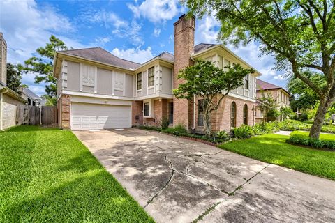 Photo of 11622 Manor Park Drive, Houston, TX 77077 (MLS # 62204350)