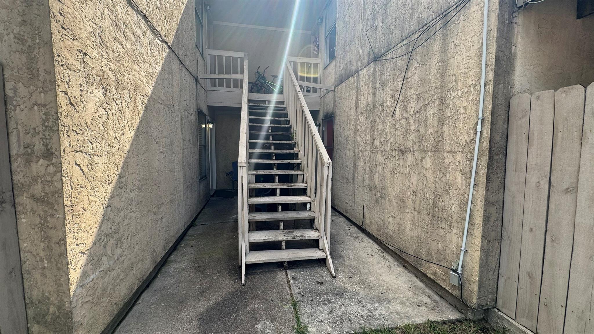 3213 Hirschfield Road