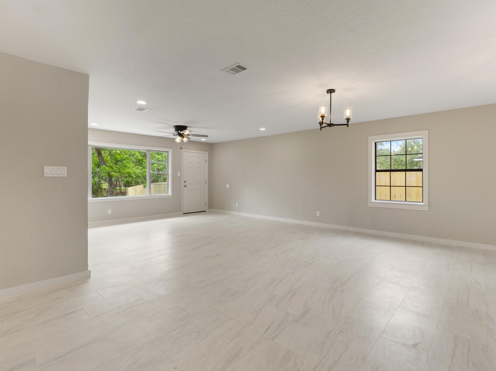 2502 Oak Drive