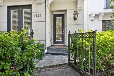 Photo of 2423 Waugh Drive, Houston, TX 77006 (MLS # 88012575)