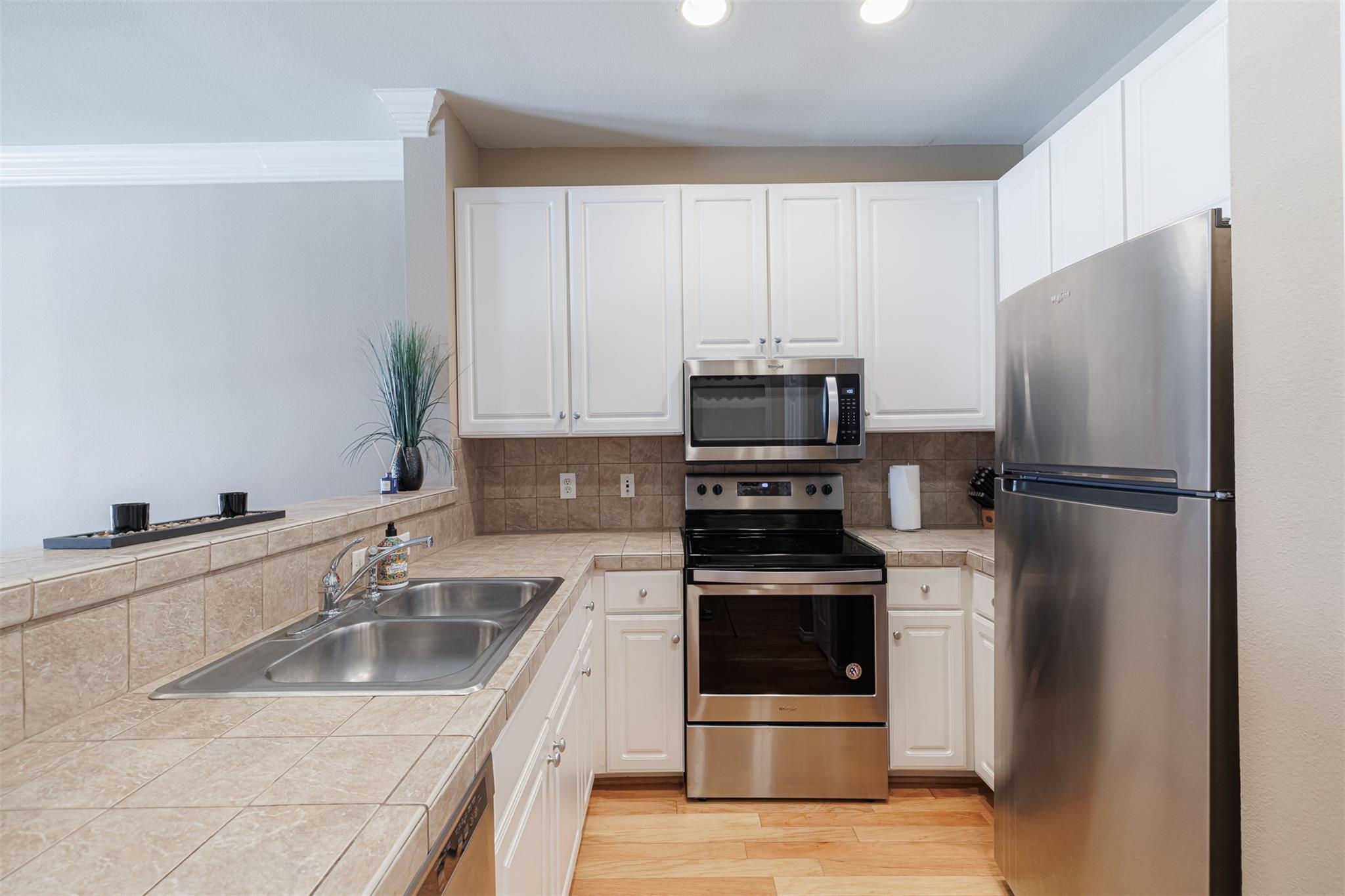 2400 Mccue Road 348
