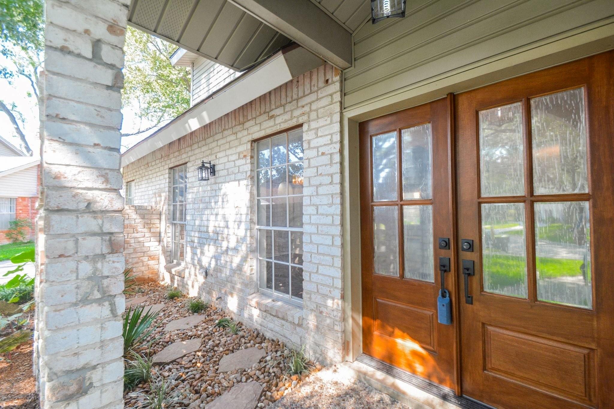 3018 Apple Valley Lane
