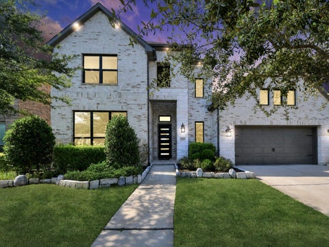 Photo of 1423 Hackberry Heights Drive, Richmond, TX 77406 (MLS # 21482910)