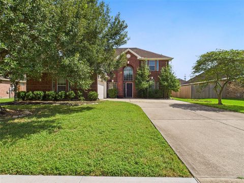 Photo of 1484 Allison Street, Alvin, TX 77511 (MLS # 97994933)
