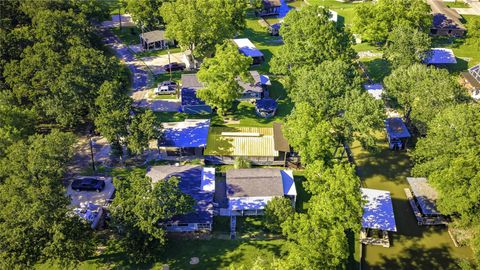 Tiny photo for 148 Sandpiper Dr DR, Livingston, TX 77351 (MLS # 63360044)