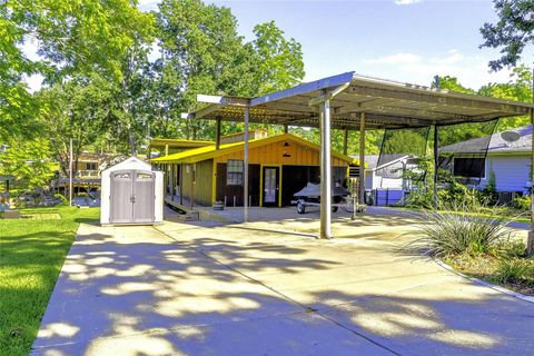 Tiny photo for 148 Sandpiper Dr DR, Livingston, TX 77351 (MLS # 63360044)