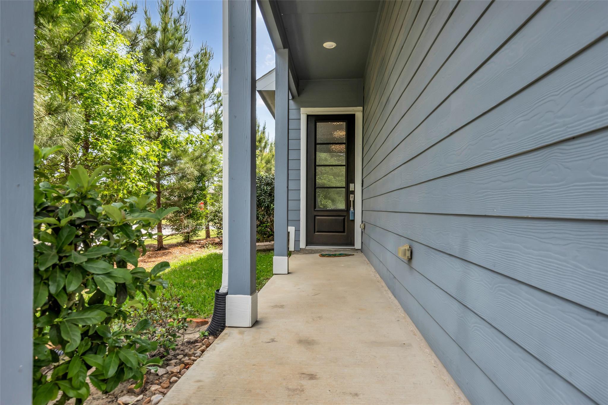 662 Aspen Falls Court