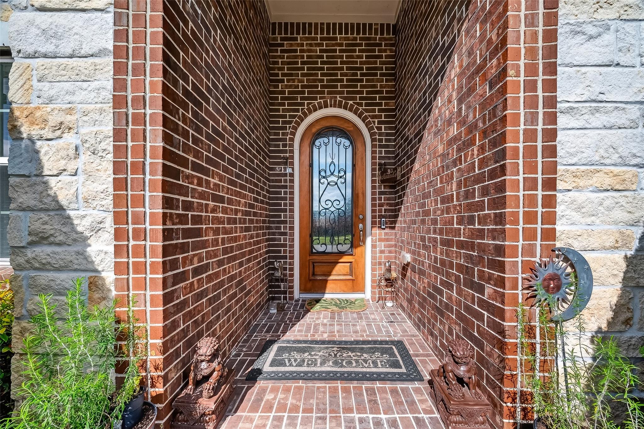 131 Crown Estate Way