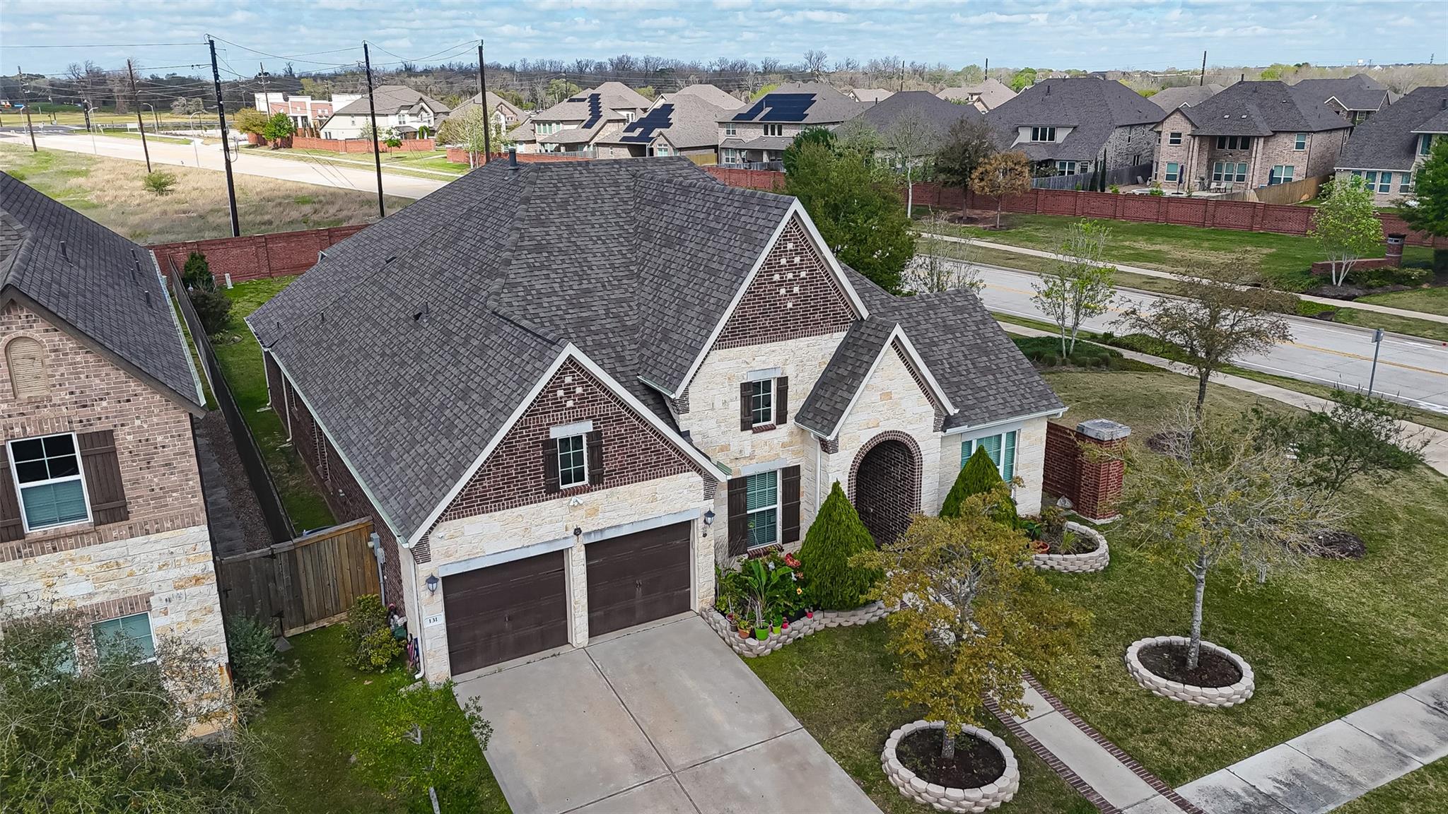131 Crown Estate Way
