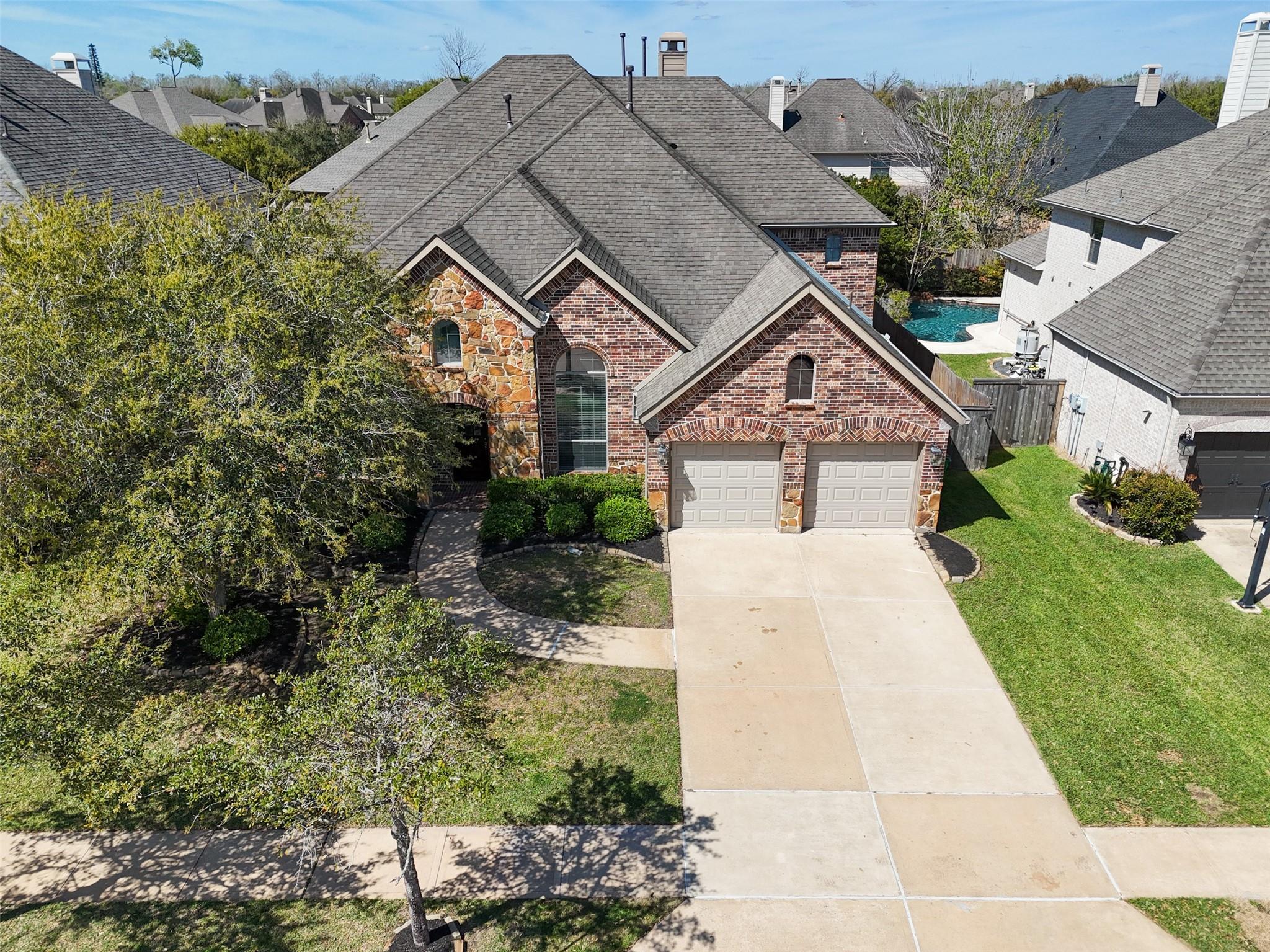 3311 Sunset Field Lane