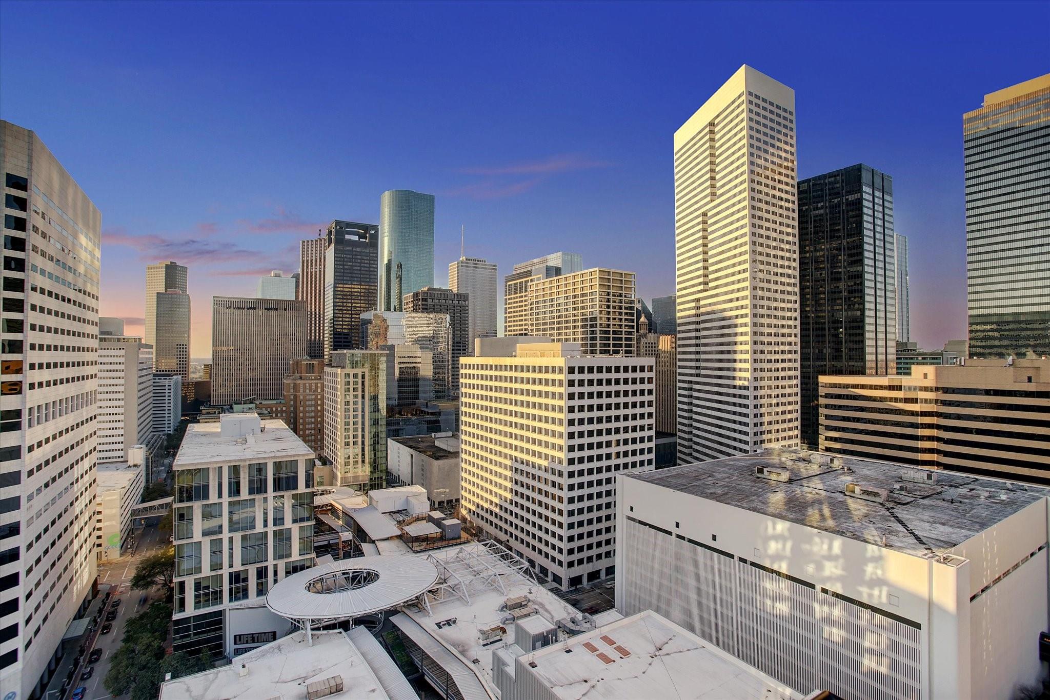 1211 Caroline Street 2002