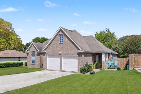 Photo of 13262 Lake Breeze Lane, Willis, TX 77318 (MLS # 62362246)