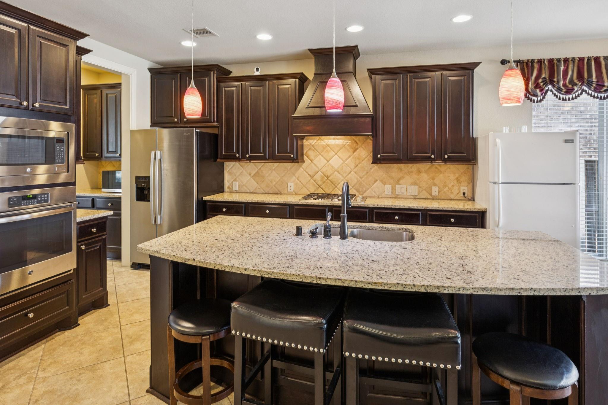1611 Tonkawa Trail