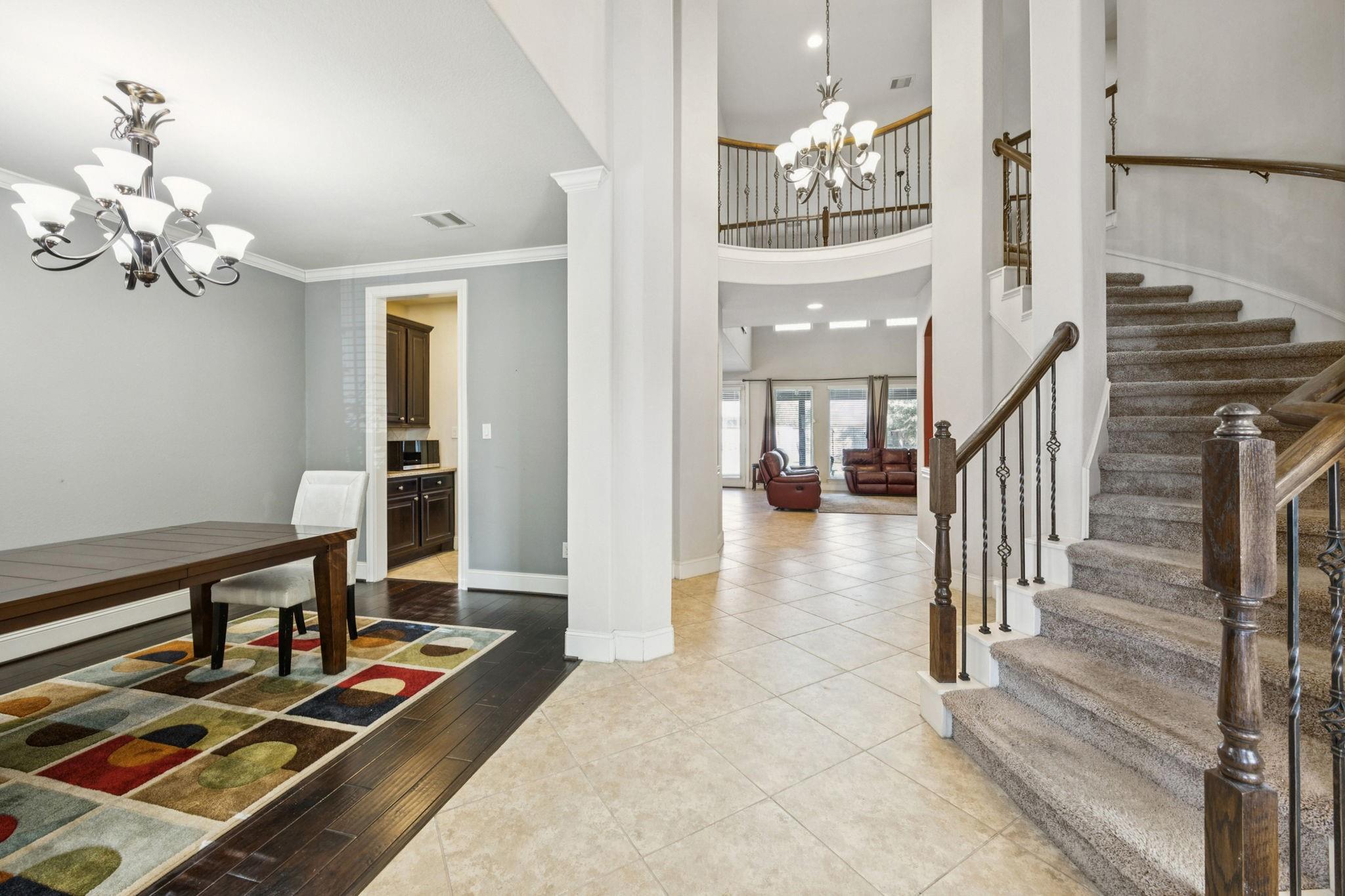 1611 Tonkawa Trail