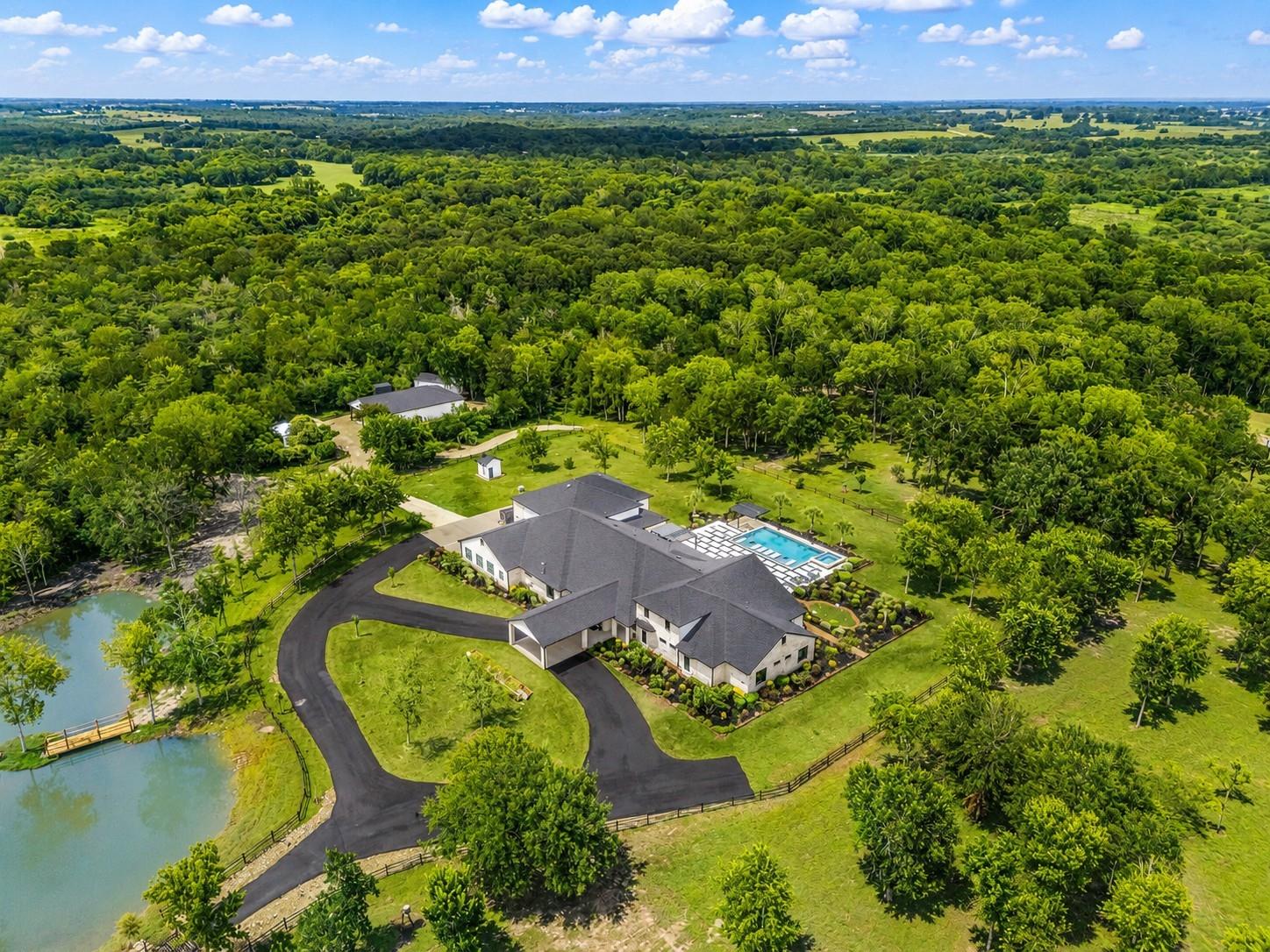 1100 Felder Road