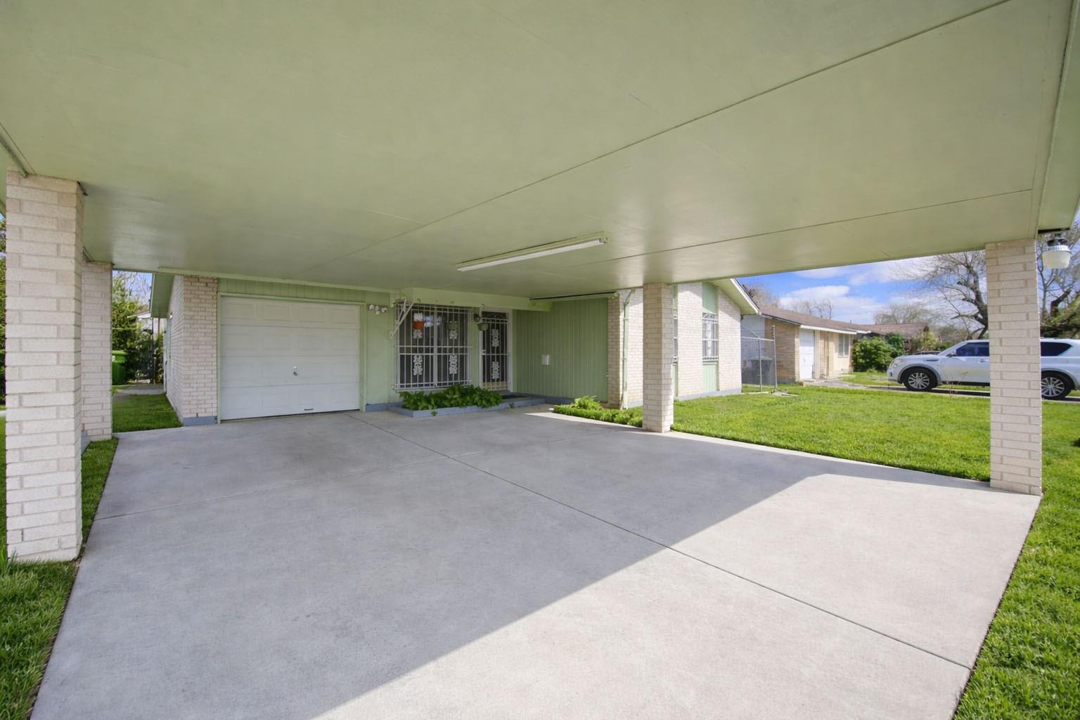 5223 Grace Point Lane