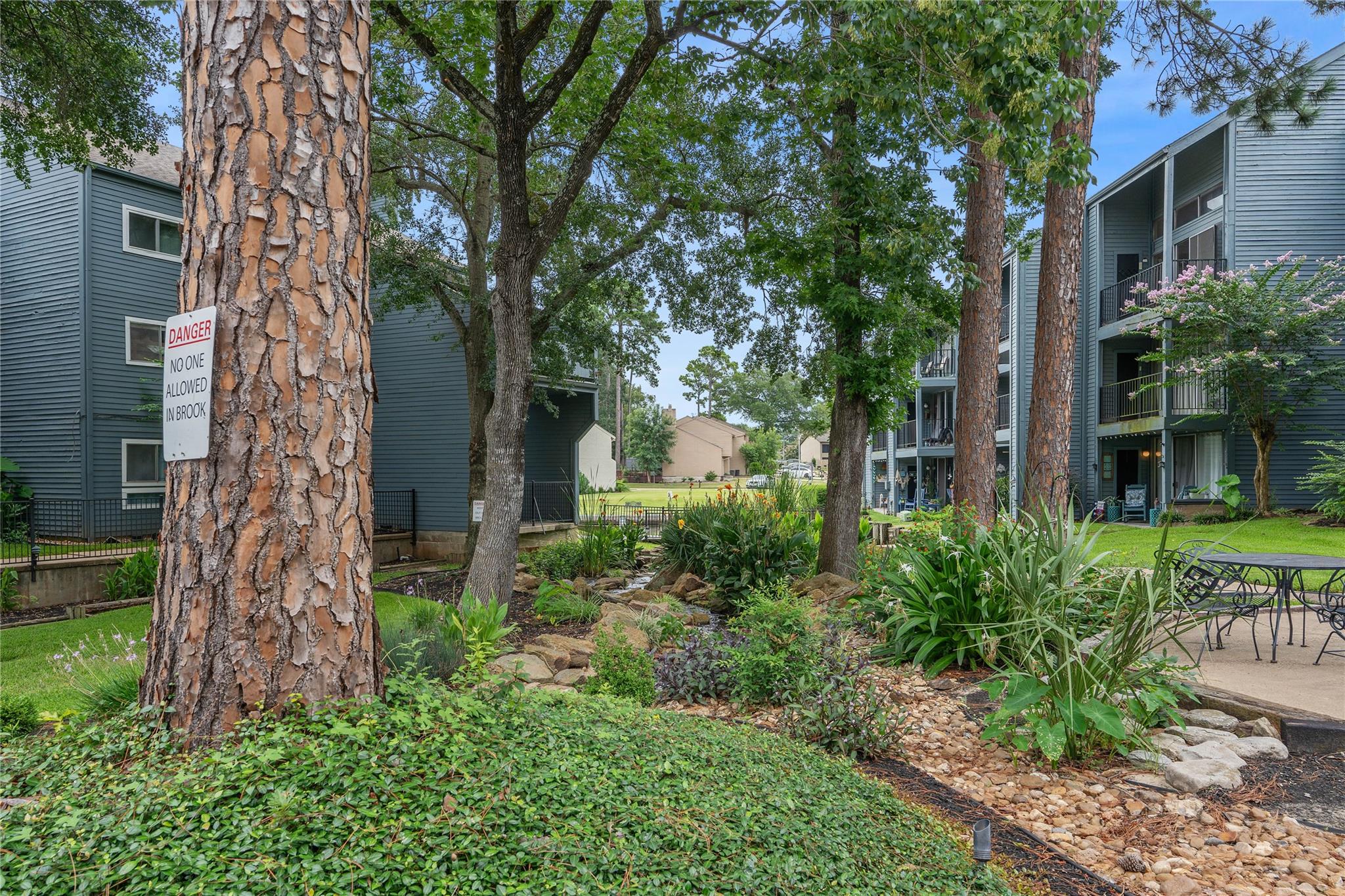 Montgomery, Texas 77356, United States, 3 Bedrooms Bedrooms, ,3 BathroomsBathrooms,Residential,Active,176274