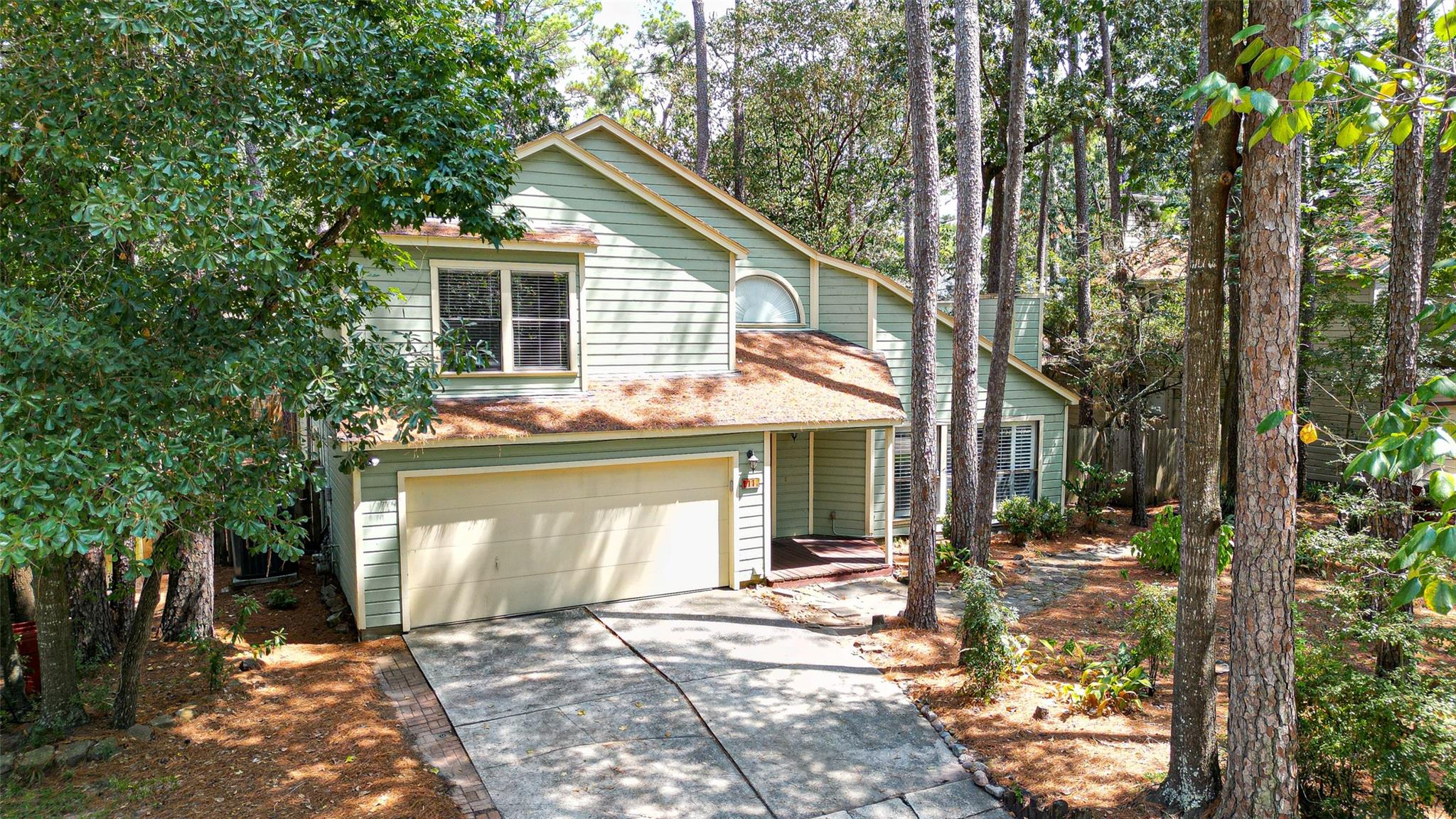 11 N Mossrock Road