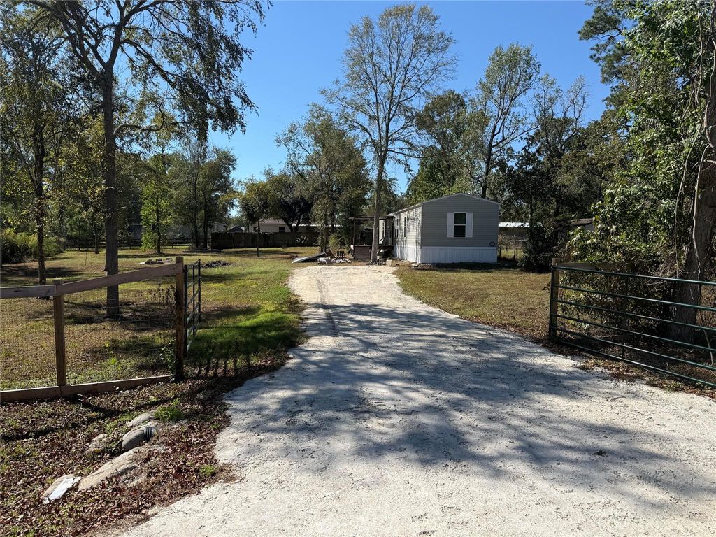 Photo of 37019 Gossamer Ln Ln, Magnolia, TX 77354 (MLS # 54849068)