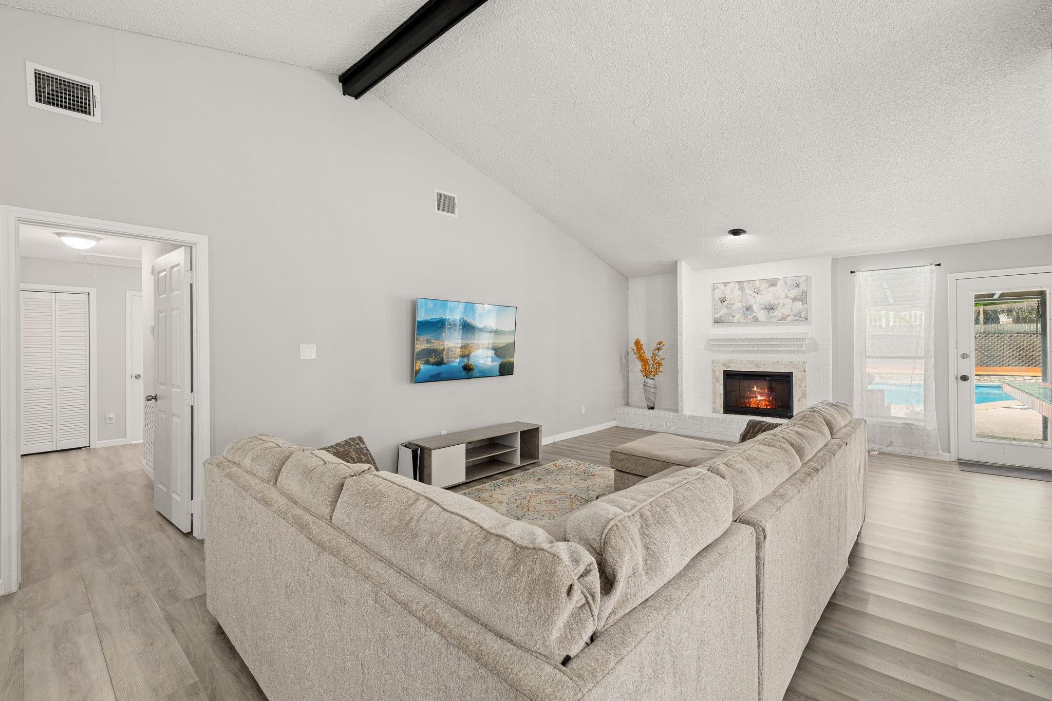 1214 Park Royale Court