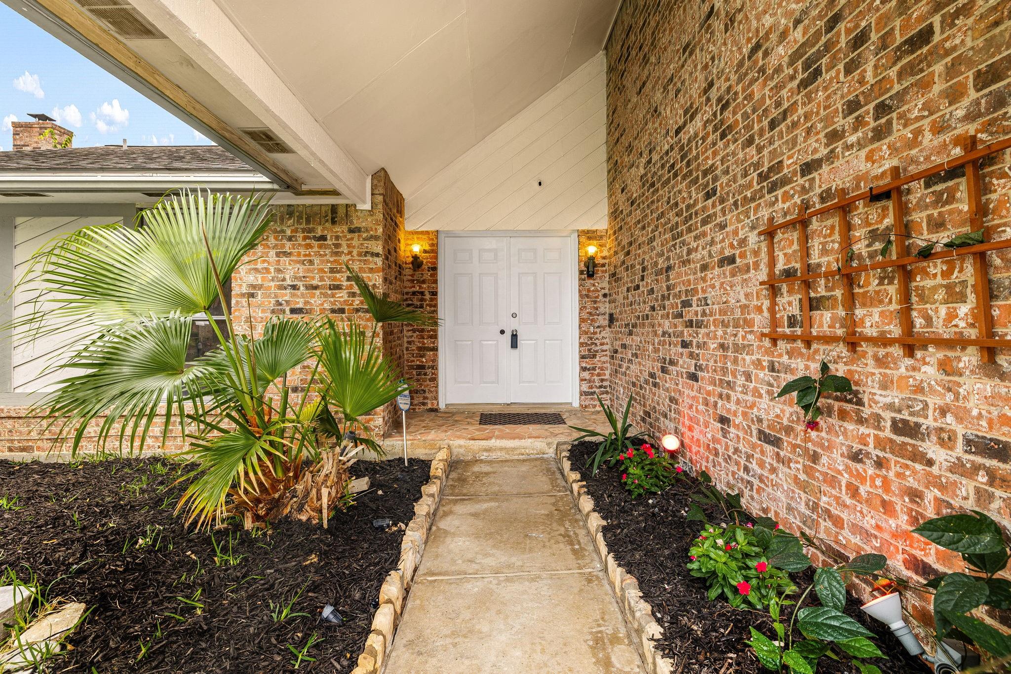 1214 Park Royale Court