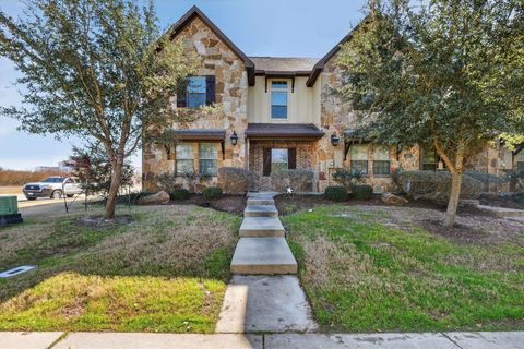 Townhouse For Sale - 3181 Cain Road<br/> College Station, TX 77845