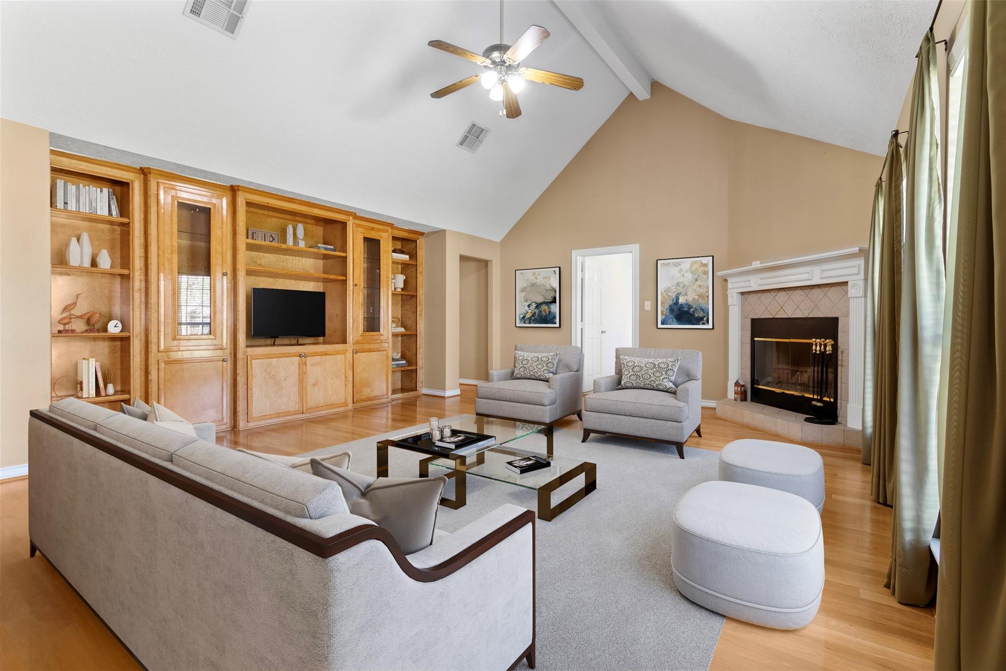 162 Bay Oak