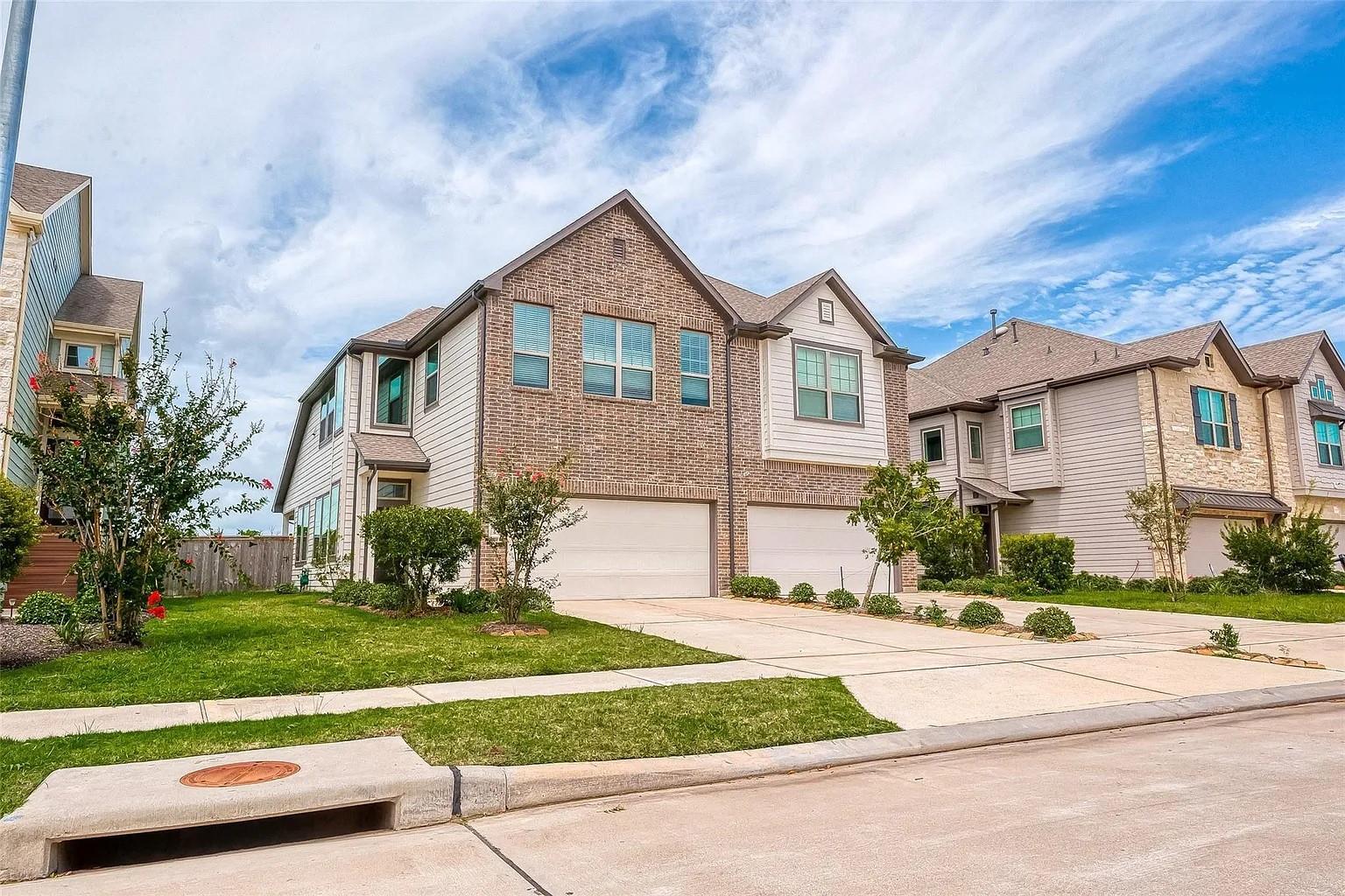 2559 Terrace Point Drive