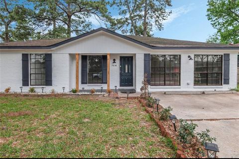 7638 Parker Road Houston TX 77016