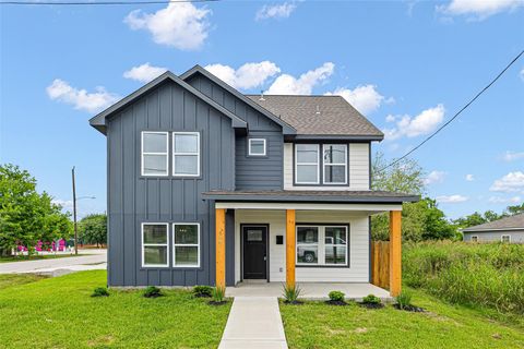 Photo of 8203 Gladstone Street, Houston, TX 77051 (MLS # 76644337)