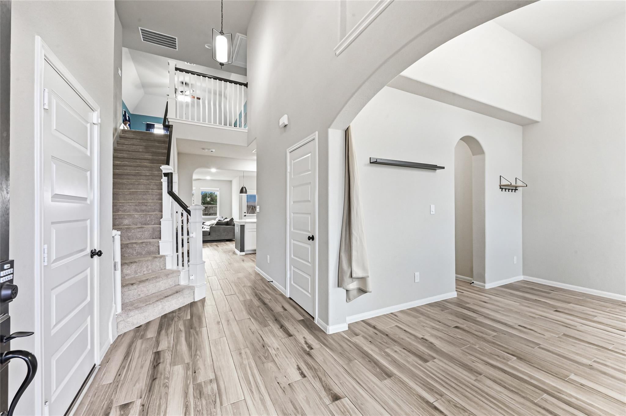 7726 Wrightwood Drive