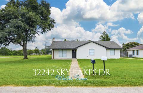 Photo of 32242 Sky Lakes Drive, Waller, TX 77484 (MLS # 41056404)