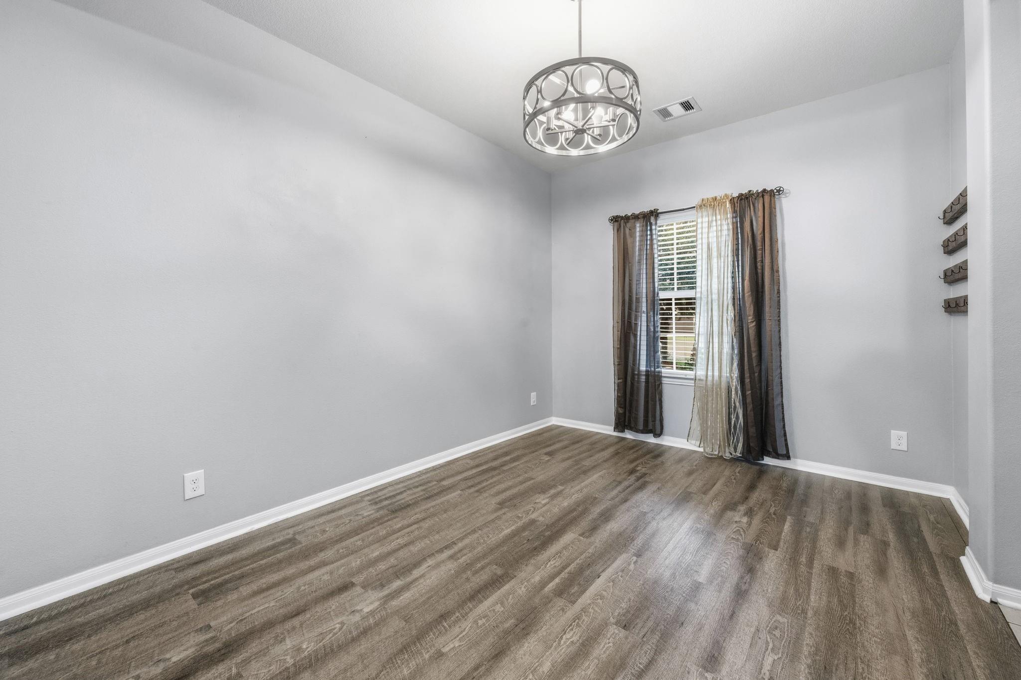 7738 Foxwaithe Lane