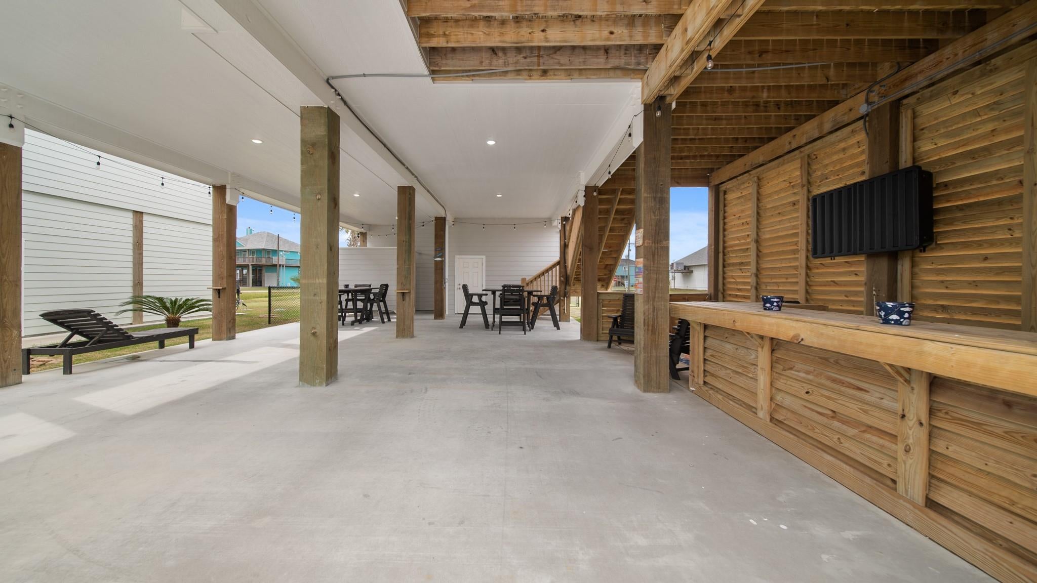 991 Seadrift Drive