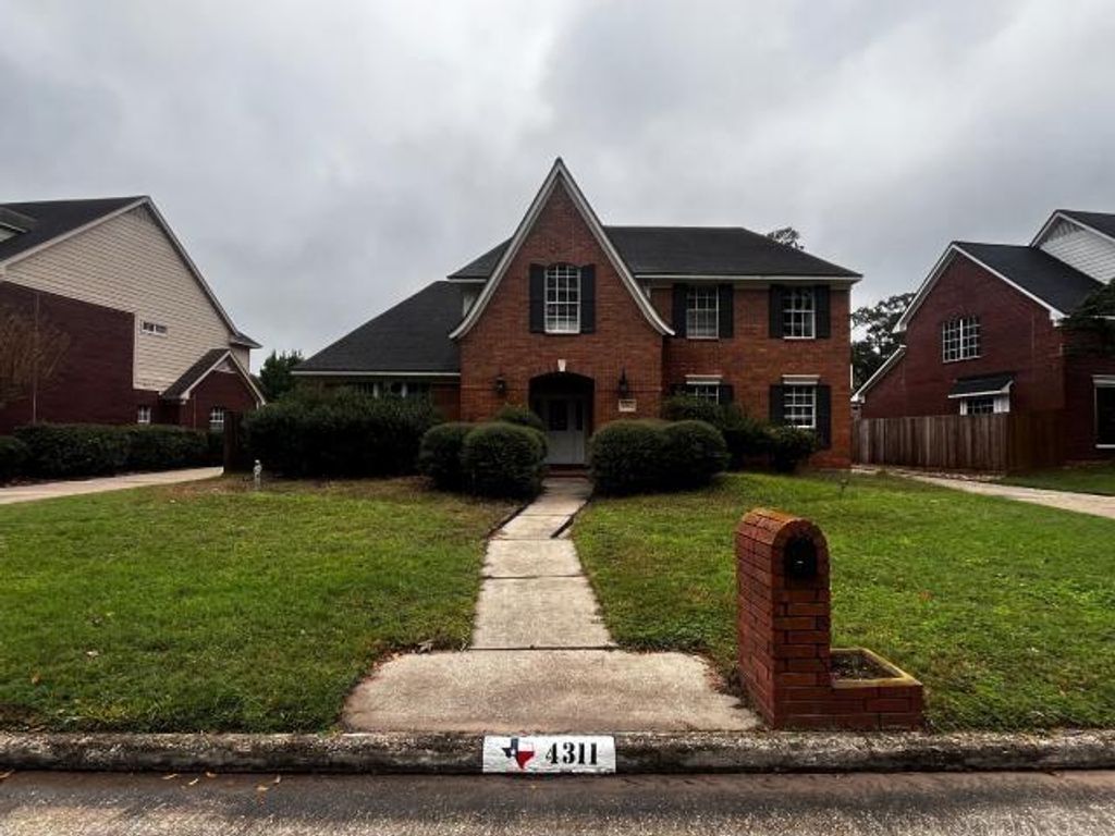 Photo of 4311 Broadleaf Street, Houston, TX 77345 (MLS # 64325069)