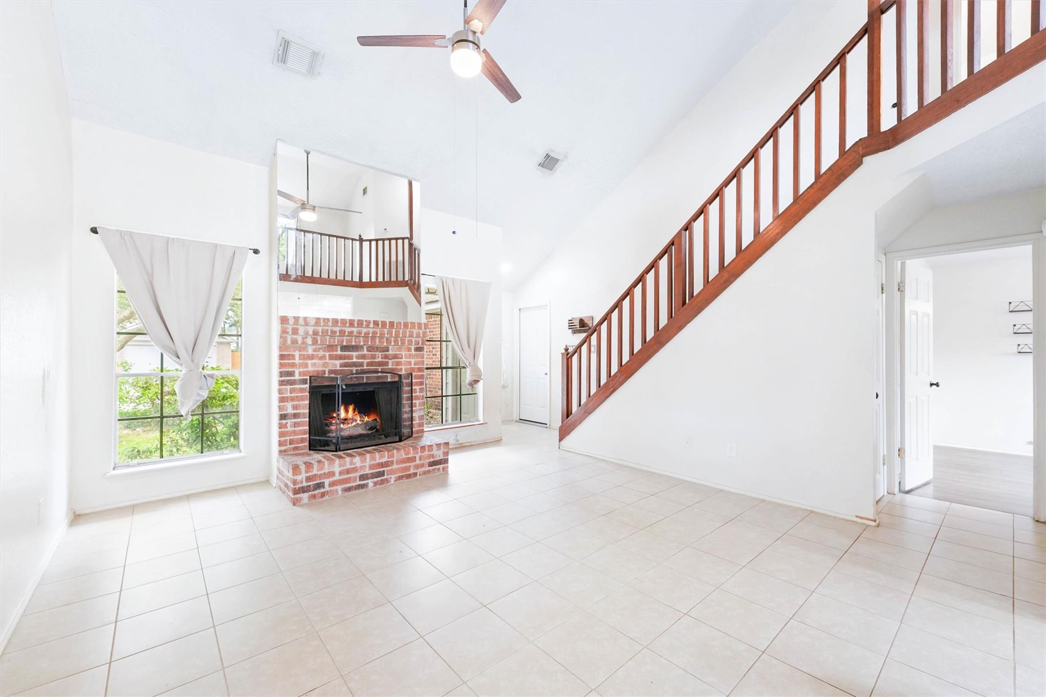 4914 Meadowfox Place