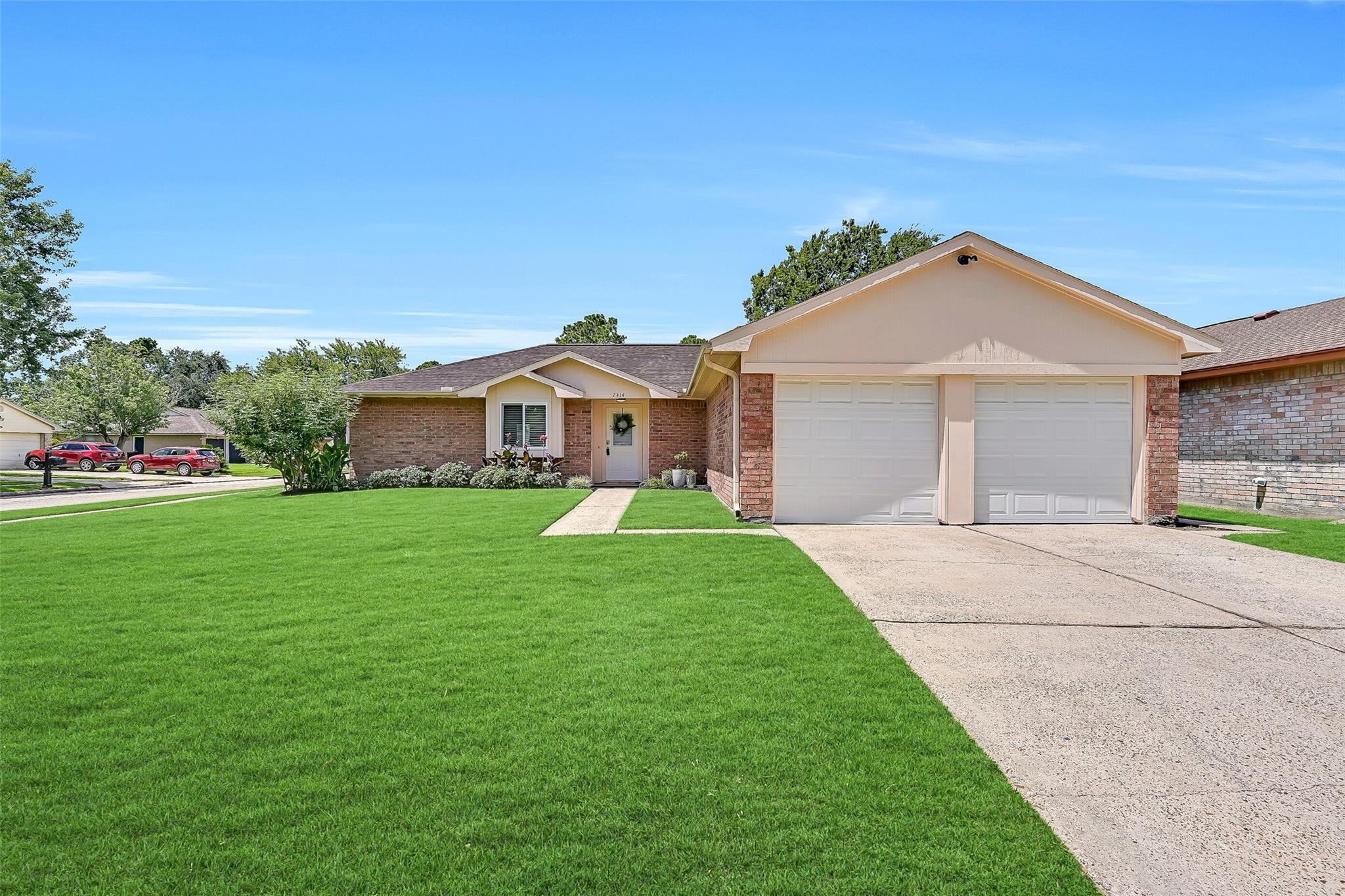 2414 Heather Ridge Court