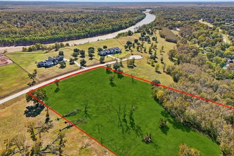 Vacant Land For Sale - 4802 Riverbend Ct Ct<br/> Fulshear, TX 77441