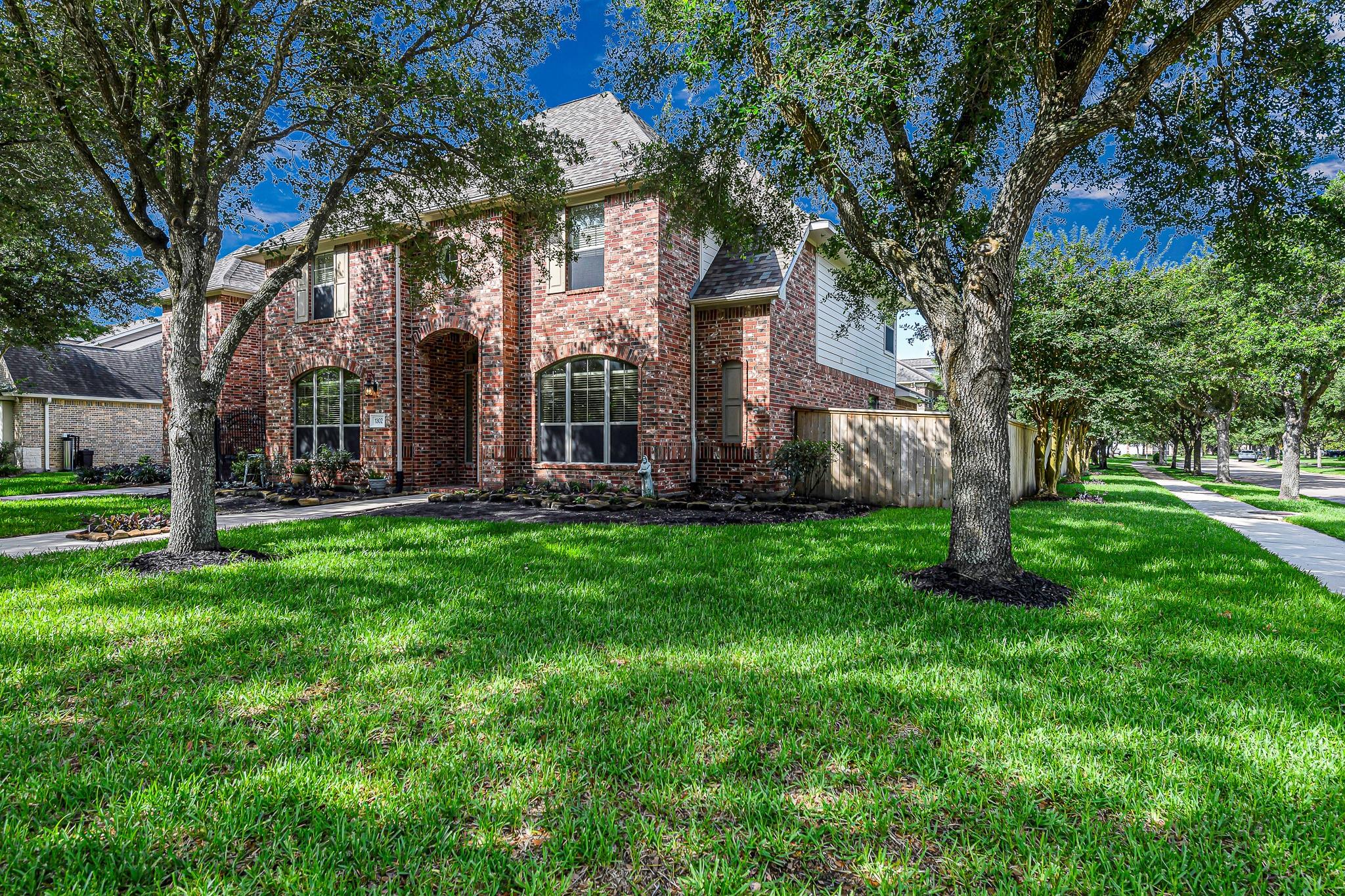 1302 Lake Grayson Drive