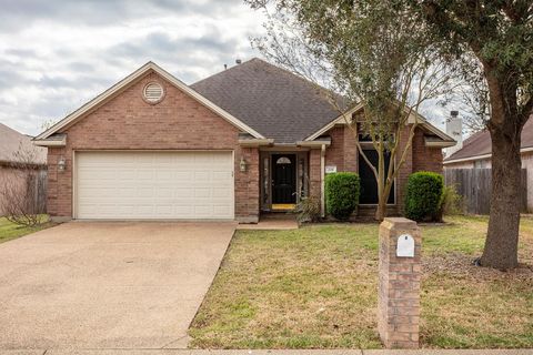 Photo of 208 Bernburg Court, College Station, TX 77845 (MLS # 43008209)